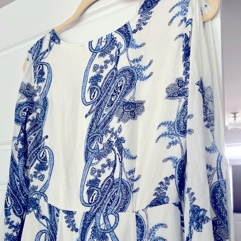 Lulu’s NWT Boat Life Blue and White Print Midi Dress Size M Resort Cruise - Picture 6 of 6